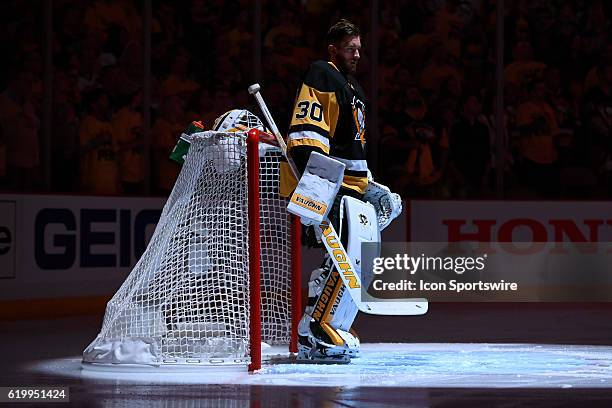 Pittsburgh Penguins goalie Matt Murray stands in the spotlight before the first period. The Tampa Bay Lightning won 3-1 in Game One of the 2016 NHL...