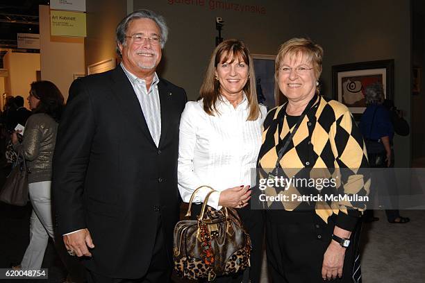 Micky Arison, Madeleine Arison and Lin Arison attend GALERIE GMURZYNSKA at Art Basel Miami Beach 2008 at Miami Beach Convention Center on December 3,...