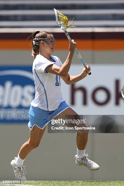 Carlu Reed 69 Carly Reed Photos & High Res Pictures - Getty Images