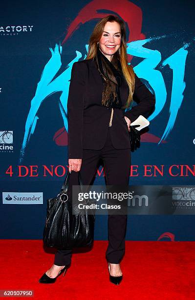 Gabriela Goldsmith poses during the premiere of the movie 'KM 31-2' on October 31 in Mexico City, Mexico.