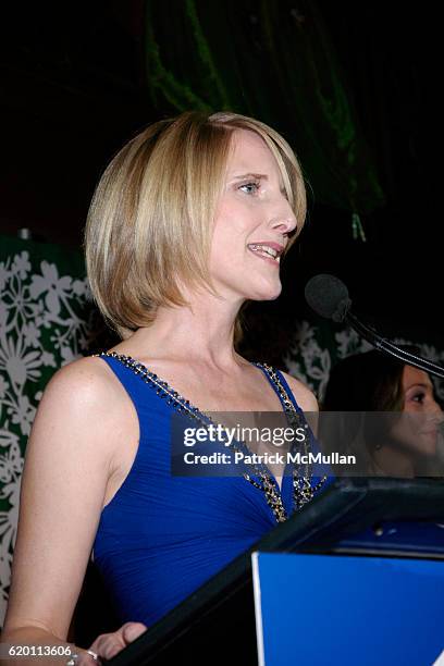 Jennifer Banks Oughourlian attends LA VIE EN VERT GALA 2008 Lycee Francais de New York at Cipriani Wall Street on February 1, 2008 in New York City.