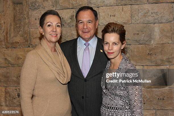 Michal Rovner Photos and Premium High Res Pictures - Getty Images