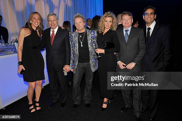 Elin Nierenberg, Dr. Samuel Waxman, Joey Kramer, Linda Pappan, David Hinkelman and Michael Nierenberg attend THE SAMUEL WAXMAN CANCER RESEARCH...