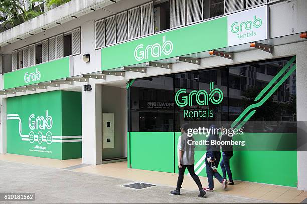 Grabcar Sign 85 Grabcar Stock Photos, High-Res Pictures, and Images - Getty Images