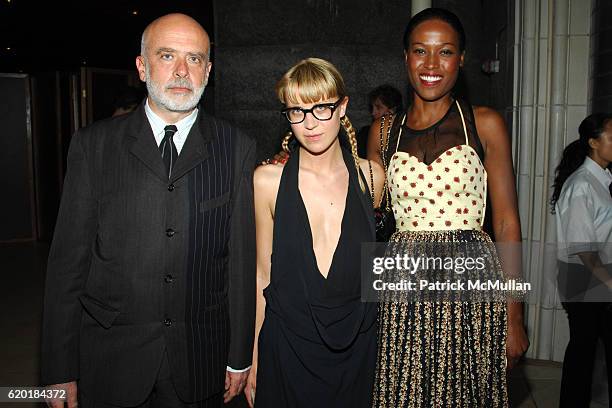 Francesco Clemente, Aurel Schmidt and Nicola Bassell attend CREATIVE TIME Annual Gala Benefit Honoring Beth Rudin DeWoody at Gaustavino's on April...