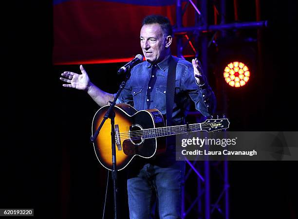 Bruce Springsteen attends 10th Annual Stand Up For Heroes - Show at The Theater at Madison Square Garden on November 1, 2016 in New York City.