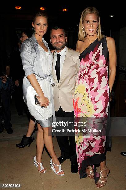 Karolina Kurkova, Edmundo Castillo and Mary Alice Stephenson attend 2008 Council of Fashion Designers of America Awards Presented by SWAROVSKI at New...