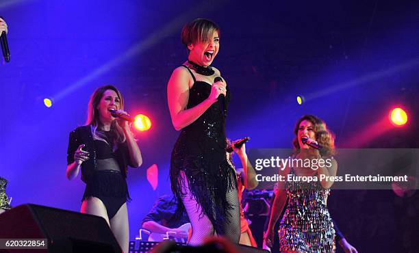 Mireia, Chenoa and Geno Machado perform during the concert 'Operacion Triunfo El Reencuentro' on October 31, 2016 in Barcelona, Spain.