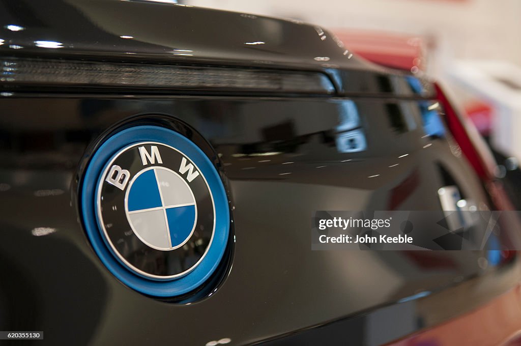 BMW Vehicle Logo