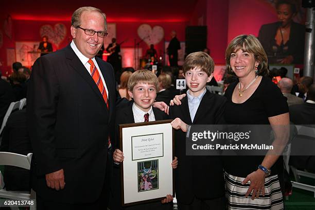 Matt Rabel Matt Rubel Photos and Premium High Res Pictures - Getty Images