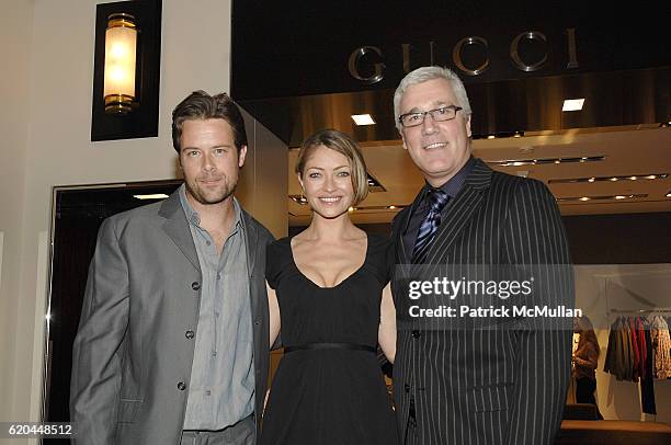Larry Bruce Beverly Rowe Photos and Premium High Res Pictures - Getty Images