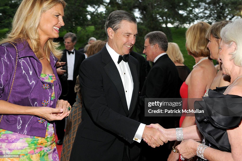 Anne Rohrbach and Clay Rohrbach attend THE NEW YORK BOTANICAL GARDEN