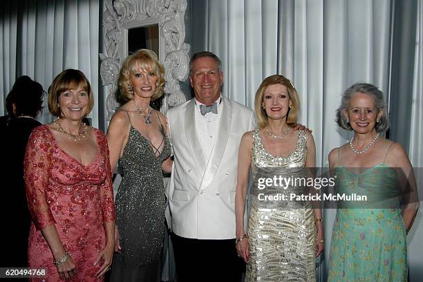 Patricia Chadwick, Nancy Raquet, Larry Simon, Diane Darst and Lucy Ricciardi attend BRUCE MUSEUM BENEFIT GALA at Greenwich on June 7, 2008 in...