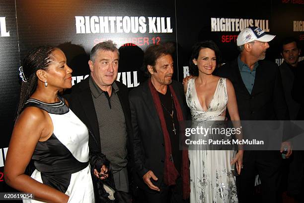 Grace Hightower, Robert De Niro, Al Pacino, Carla Gugino and Jon Avnet attend PREMIERE of RIGHTEOUS KILL at Ziegfeld Theater on September 10, 2008 in...