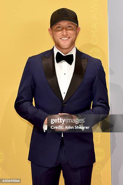 Singer-songwriter Cole Swindell attends the 50th annual CMA Awards at the Bridgestone Arena on November 2, 2016 in Nashville, Tennessee.