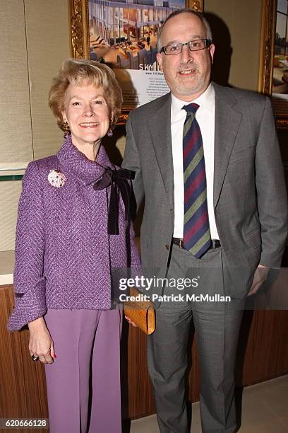 Steven Rutter Compass 17 Steven Rutter Stock Photos, High-Res Pictures, and Images - Getty Images
