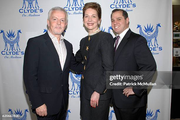 Robin Barrett 304 Robin Barrett Stock Photos, High-Res Pictures, and Images - Getty ...