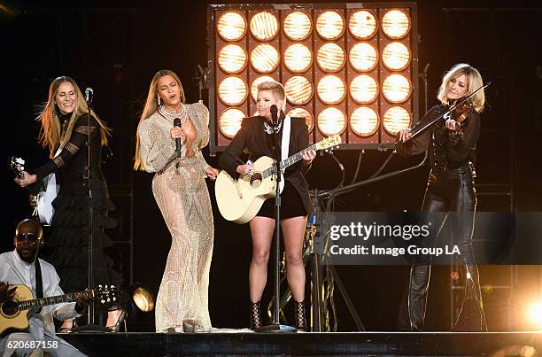 50th ANNUAL CMA AWARDS - The 50th Annual CMA Awards, hosted by Brad Paisley and Carrie Underwood, broadcasts live from the Bridgestone Arena in...