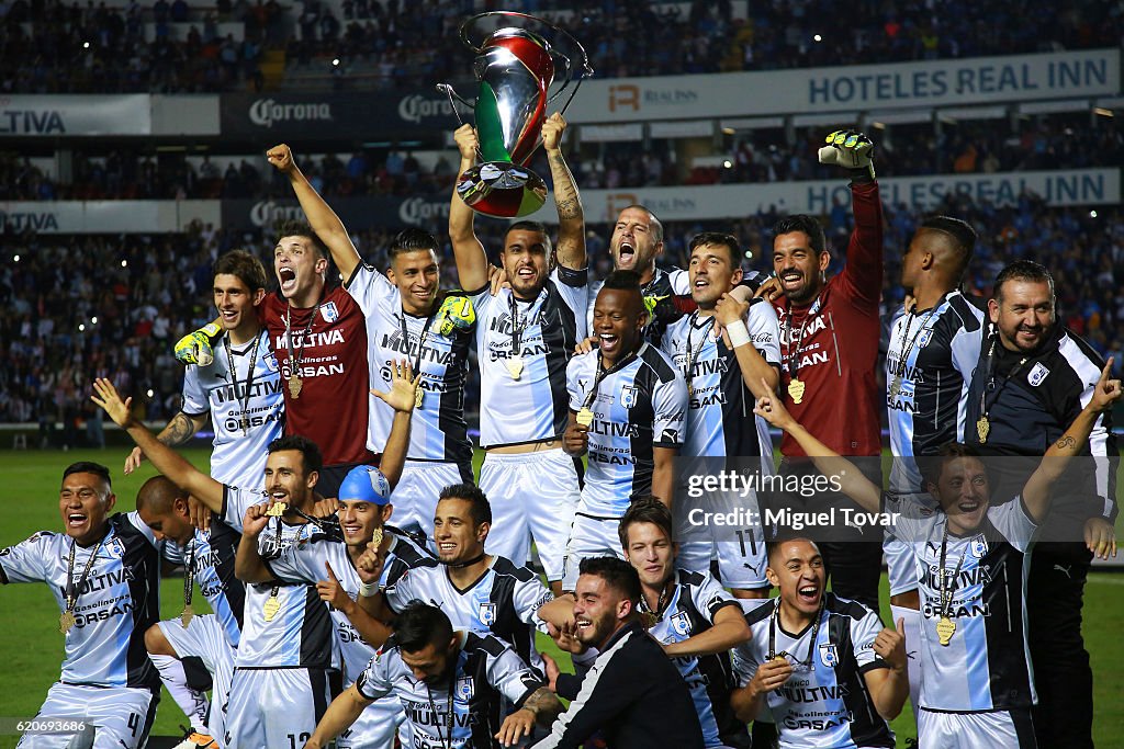 Queretaro v Chivas - Final Copa MX Apertura 2016
