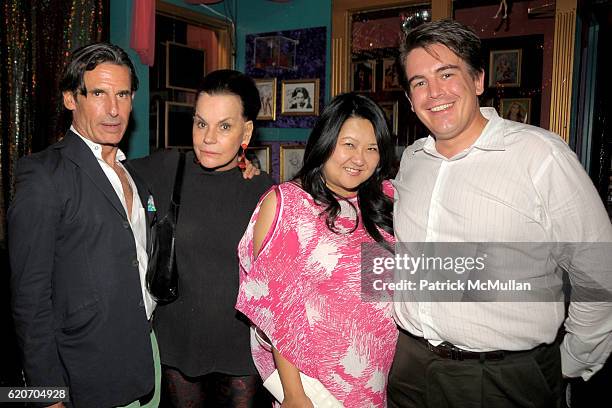 Sue Rapp 100 Susan Rapp Stock Photos, High-Res Pictures, and Images - Getty Images