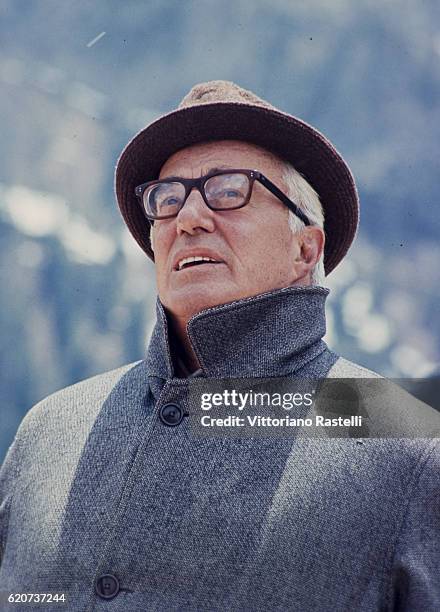 Cortina d'Ampezzo, Italy. Italian movie director Vittorio de Sica, on the set of the movie "Gli amanti" at Cortina d'Ampezzo June 29, 1968.