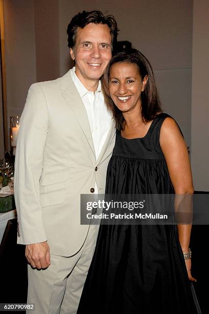 Aberra 138 Amsale Aberra Stock Photos, High-Res Pictures, and Images - Getty ...