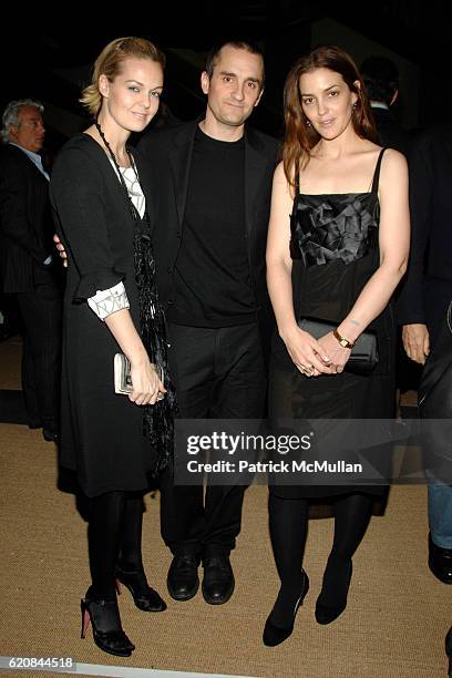 Lauren DuPont, Richard DuPont and Fernanda Niven attend STUDIO in a SCHOOL's 30th Anniversary Gala Honoring Dorothy Lichtenstein at Paula Cooper...