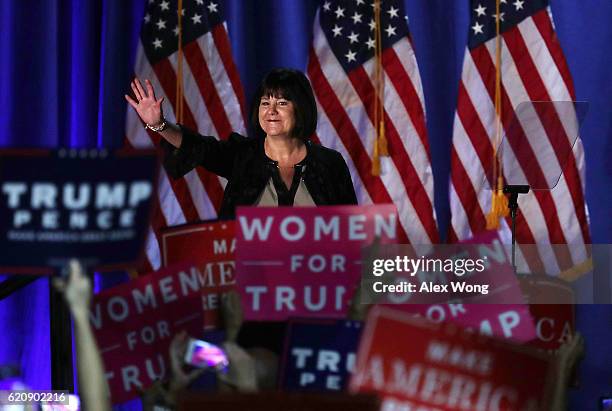 Karen Pence, wife of Republican vice presidential nominee Gov. Mike Pence, waves to supporters during a campaign event November 3, 2016 in Berwyn,...