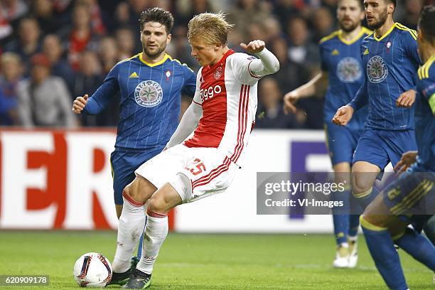 Carles Planas of Celta de Vigo, Kasper Dolberg of Ajax Amsterdam scoresduring the UEFA Europa League group G match between Ajax Amsterdam and Celta...