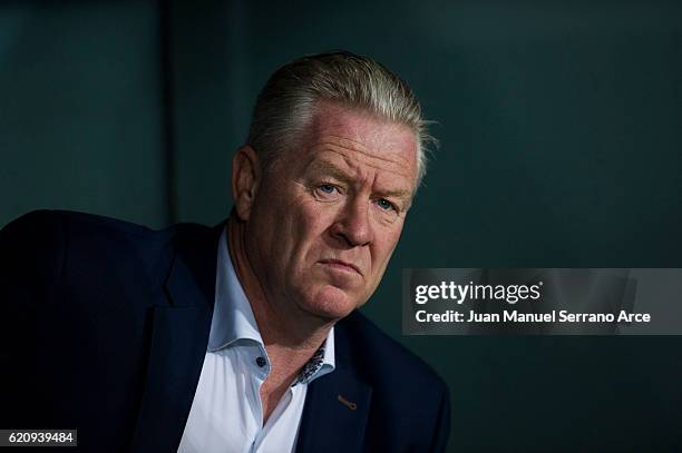 Head coach Peter Maes of KRC Genk looks on prior to the start the UEFA Europa League match between Athletic Club and KRC Genk at on November 3, 2016...