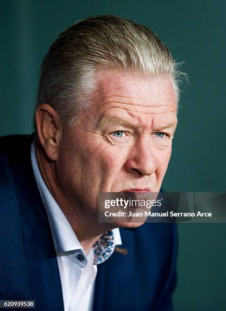 Head coach Peter Maes of KRC Genk looks on prior to the start the UEFA Europa League match between Athletic Club and KRC Genk at on November 3, 2016...