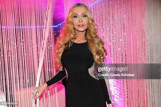 Dolly Buster during the VIP premiere of Schubeck's Teatro at Spiegelzelt on November 3, 2016 in Munich, Germany.