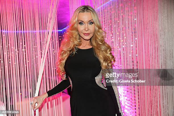 Dolly Buster during the VIP premiere of Schubeck's Teatro at Spiegelzelt on November 3, 2016 in Munich, Germany.