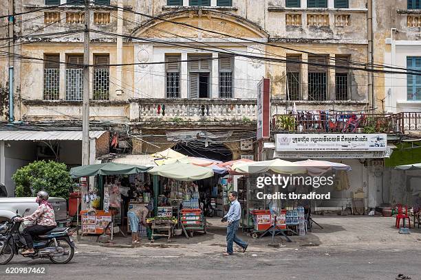 colonial style building in phnom penh, cambodia - phnom penh stock pictures, royalty-free photos & images