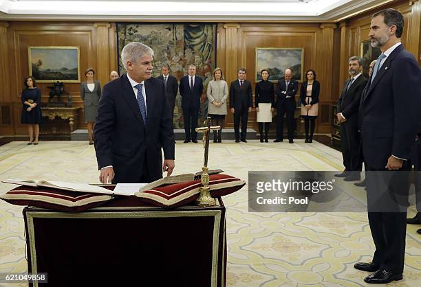 Ministro de Asuntos Exteriores y Cooperación, Alfonso Dastis seen as Mariano Rajoy and 13 ministers of his new government are sworn in today to their...