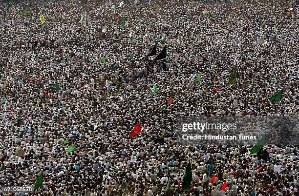 Demonstations - Crowd - Protest against US President George Bush's visit to India was total amongst the Muslim population of Mumbai as thousands...