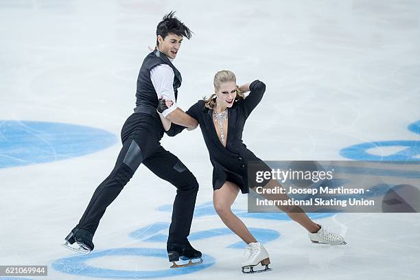 Kaitlyn Weaver and Andrew Poje of Canada compete during Ice Dance Short Dance on day one of the Rostelecom Cup ISU Grand Prix of Figure Skating at...