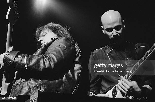 Meat Loaf and Bob Kulick perform on stage, Hammersmith Odeon, London, 1985.