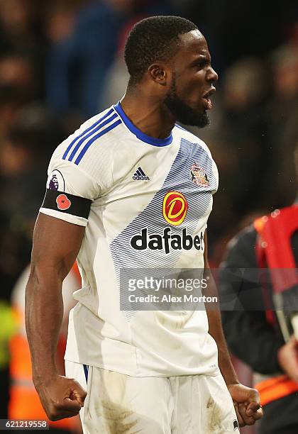 Victor Anichebe of Sunderland celebrates his sides win after the final whistle during the Premier League match between AFC Bournemouth and Sunderland...