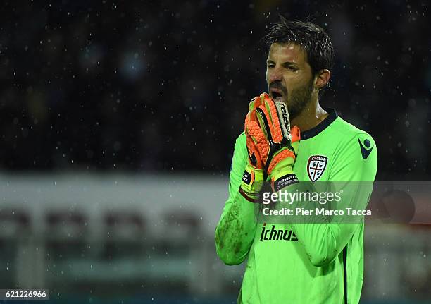 Marco Storari goalkeeper of Cagliari Calcio disappointed during the Serie A match between FC Torino and Cagliari Calcio at Stadio Olimpico di Torino...