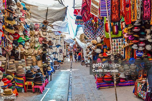 typical peruvian street market - pisac stock pictures, royalty-free photos & images