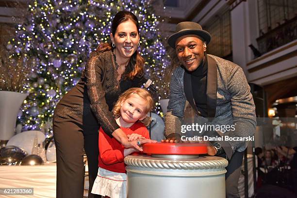 Aloe Blacc helps Macy'sand Make-A-Wish® launch annual Believe Campaign at Macy'sState Street store with The 109th Annual Great Tree Lighting ceremony...