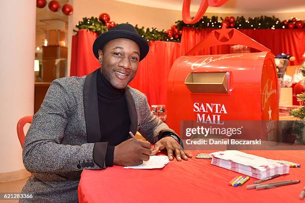 Aloe Blacc helps Macy'sand Make-A-Wish® launch annual Believe Campaign at Macy'sState Street store with The 109th Annual Great Tree Lighting ceremony...