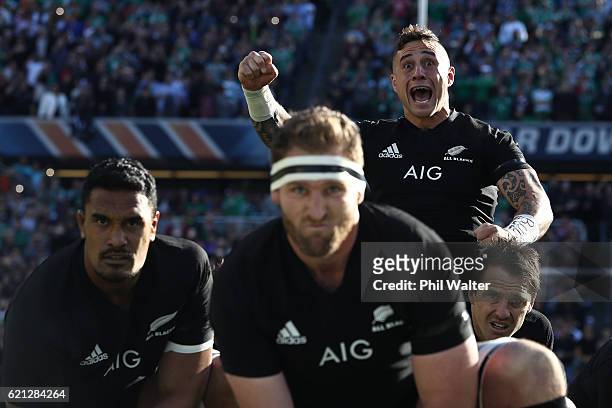 Perenara of New Zealand performs the Haka prior to kickoff during the international match between Ireland and New Zealand at Soldier Field on...