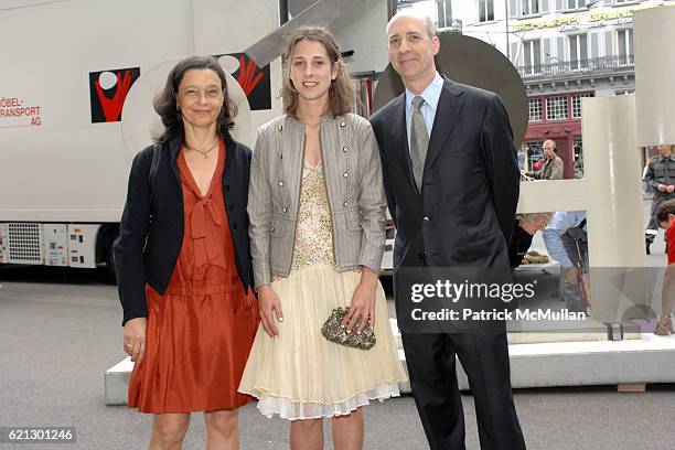 Rebecca Smith, Emma Smith Stevens and Peter Stevens attend GALERIE GMURZYNSKA unveiling of the Primo Piano II Sculpture by DAVID SMITH at The...