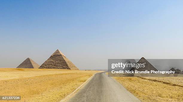 the pyramids of giza, egypt - limestone pyramids stock pictures, royalty-free photos & images