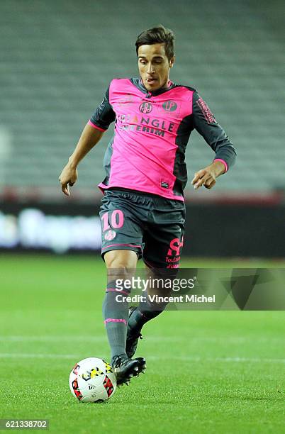 Oscar Trejo of Toulouse during the Ligue 1 match between Fc Nantes and Toulouse Fc at Stade de la Beaujoire on November 5, 2016 in Nantes, France.