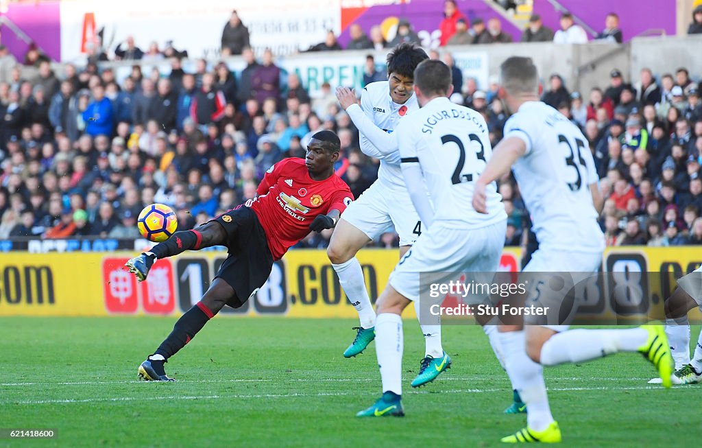 Swansea City v Manchester United - Premier League