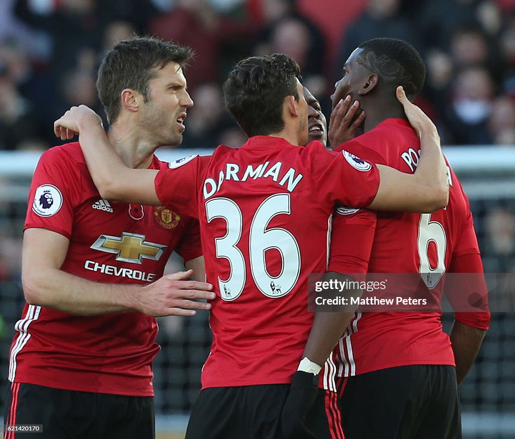 Swansea City v Manchester United - Premier League