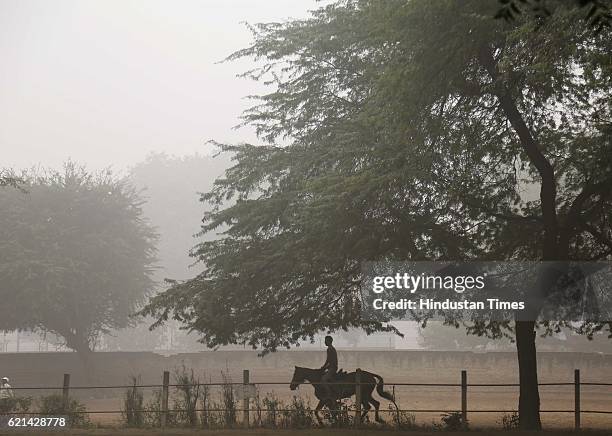 Huge layer of smog covered city due to increase in pollution, on November 6, 2016 in New Delhi, India. New Delhi's air quality has steadily worsened...